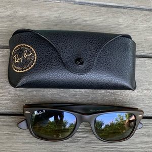 Ray-Ban New Wayfarer Polarized Sunglasses